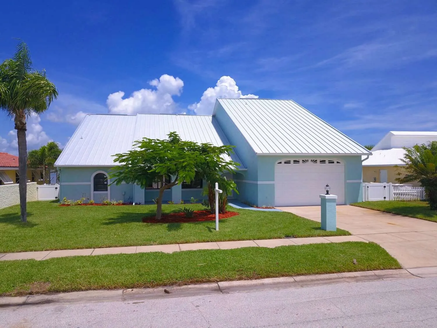 Completed Tidal Wave Roofing project 2